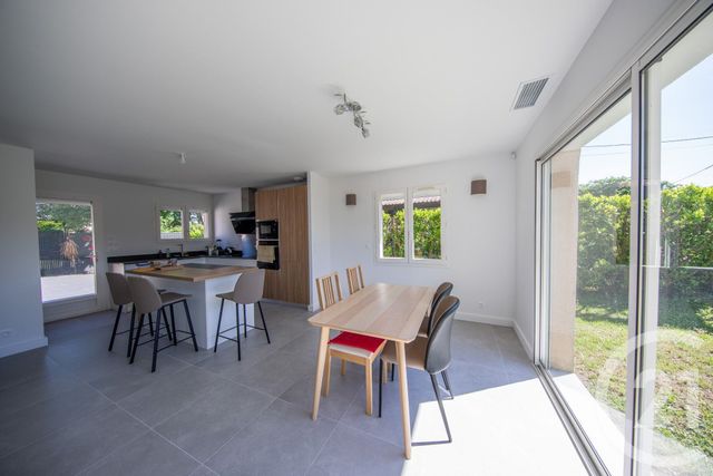 Maison &agrave; vendre - 7 pi&egrave;ces - 127,35 m2 - St Medard En Jalles - 33 - AQUITAINE