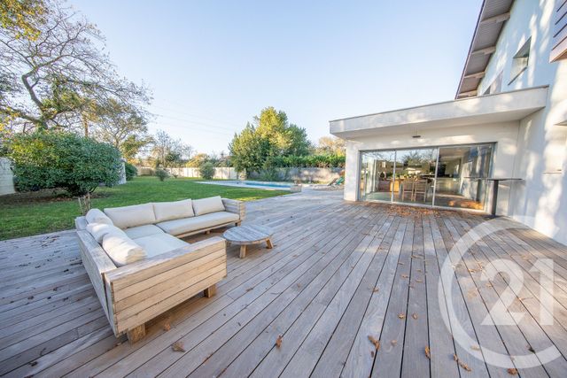 Maison à vendre - 10 pièces - 260 m2 - St Medard En Jalles - 33 - AQUITAINE