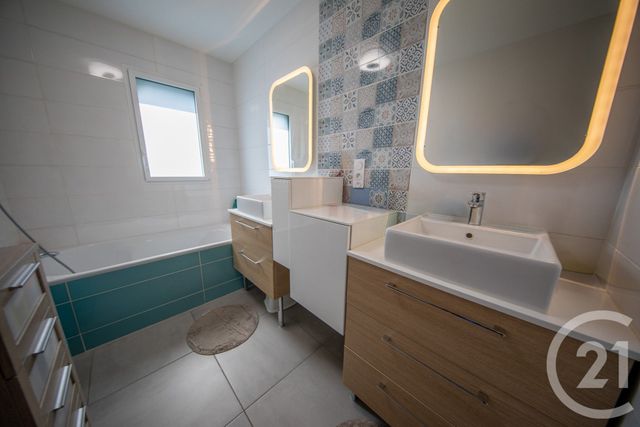 Maison &agrave; vendre - 7 pi&egrave;ces - 173,27 m2 - St Aubin De Medoc - 33 - AQUITAINE