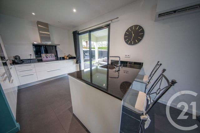 Maison &agrave; vendre - 6 pi&egrave;ces - 147,30 m2 - St Medard En Jalles - 33 - AQUITAINE