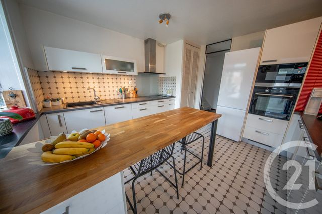 Maison &agrave; vendre - 7 pi&egrave;ces - 170,10 m2 - St Medard En Jalles - 33 - AQUITAINE