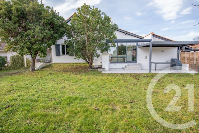 Maison &agrave; vendre - 7 pi&egrave;ces - 170,10 m2 - St Medard En Jalles - 33 - AQUITAINE