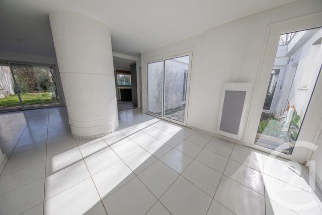 Maison &agrave; vendre - 6 pi&egrave;ces - 122,33 m2 - St Medard En Jalles - 33 - AQUITAINE