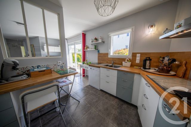 Maison &agrave; vendre - 4 pi&egrave;ces - 75,93 m2 - St Medard En Jalles - 33 - AQUITAINE