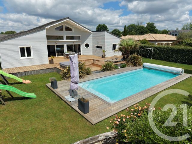 Maison &agrave; vendre - 7 pi&egrave;ces - 170,09 m2 - St Aubin De Medoc - 33 - AQUITAINE