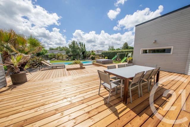 Maison &agrave; vendre - 7 pi&egrave;ces - 170,09 m2 - St Aubin De Medoc - 33 - AQUITAINE