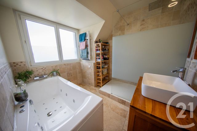 Maison &agrave; vendre - 5 pi&egrave;ces - 91,52 m2 - St Medard En Jalles - 33 - AQUITAINE