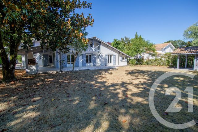 Maison &agrave; vendre - 9 pi&egrave;ces - 171,30 m2 - St Aubin De Medoc - 33 - AQUITAINE