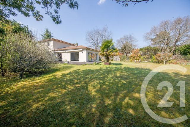 Maison &agrave; vendre - 6 pi&egrave;ces - 159 m2 - Le Pian Medoc - 33 - AQUITAINE