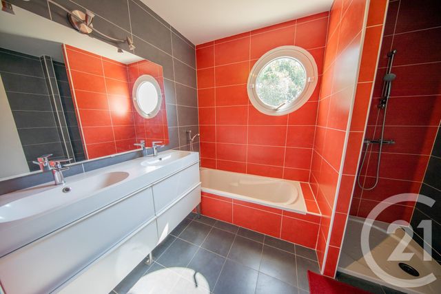 Maison &agrave; vendre - 6 pi&egrave;ces - 159 m2 - Le Pian Medoc - 33 - AQUITAINE