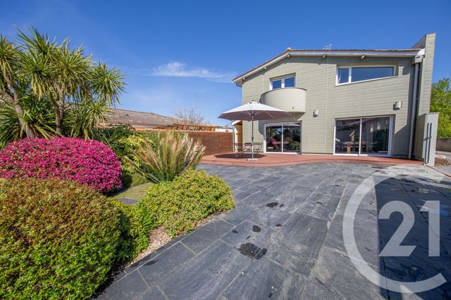 maison - LE HAILLAN - 33