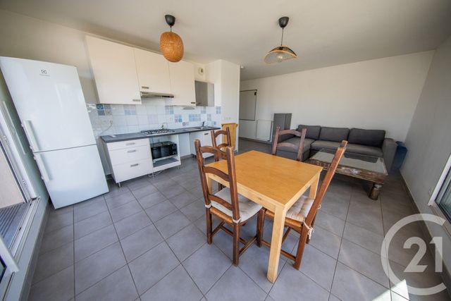 Appartement F3 &agrave; vendre - 3 pi&egrave;ces - 62,77 m2 - Le Haillan - 33 - AQUITAINE