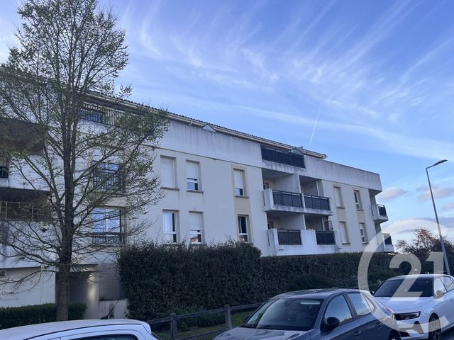 Appartement F3 &agrave; vendre - 3 pi&egrave;ces - 62,77 m2 - Le Haillan - 33 - AQUITAINE