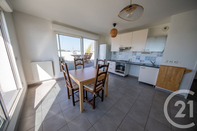 Appartement F3 &agrave; vendre - 3 pi&egrave;ces - 62,77 m2 - Le Haillan - 33 - AQUITAINE