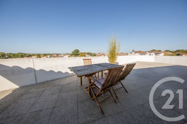 Appartement F3 &agrave; vendre - 3 pi&egrave;ces - 62,77 m2 - Le Haillan - 33 - AQUITAINE