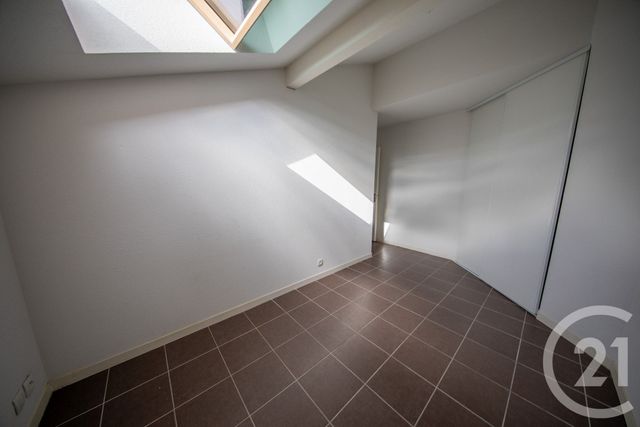 Appartement T3 &agrave; vendre - 3 pi&egrave;ces - 62,58 m2 - Le Haillan - 33 - AQUITAINE