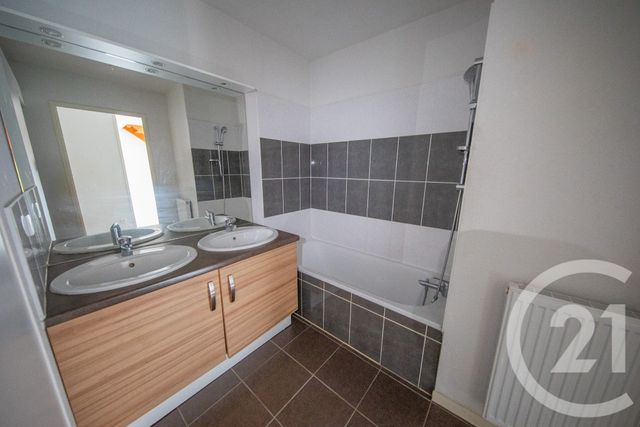 Appartement T3 &agrave; vendre - 3 pi&egrave;ces - 62,58 m2 - Le Haillan - 33 - AQUITAINE