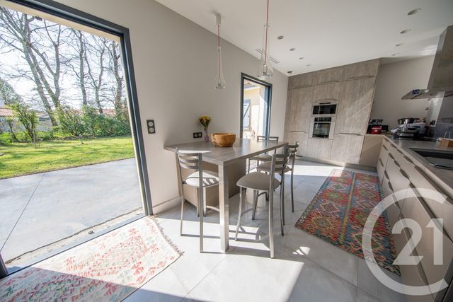 Maison &agrave; vendre - 7 pi&egrave;ces - 172 m2 - Martignas Sur Jalle - 33 - AQUITAINE