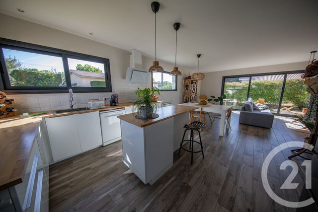 Maison &agrave; vendre - 5 pi&egrave;ces - 107,23 m2 - St Medard En Jalles - 33 - AQUITAINE