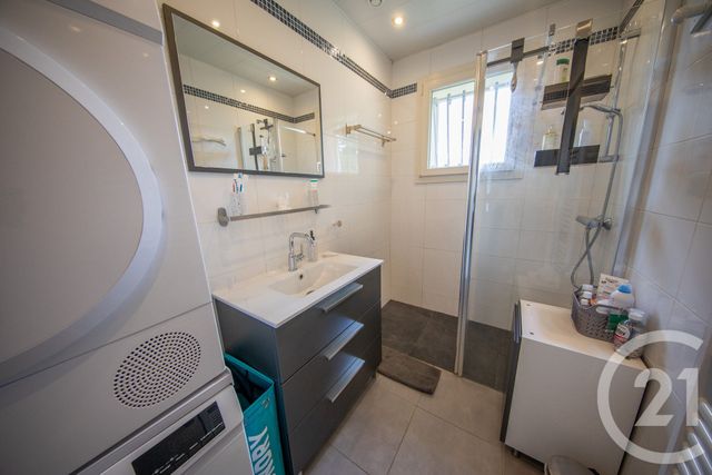 Maison &agrave; vendre - 5 pi&egrave;ces - 108,65 m2 - St Medard En Jalles - 33 - AQUITAINE