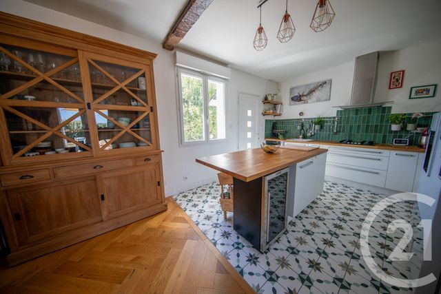 Maison &agrave; vendre - 7 pi&egrave;ces - 146,16 m2 - St Medard En Jalles - 33 - AQUITAINE