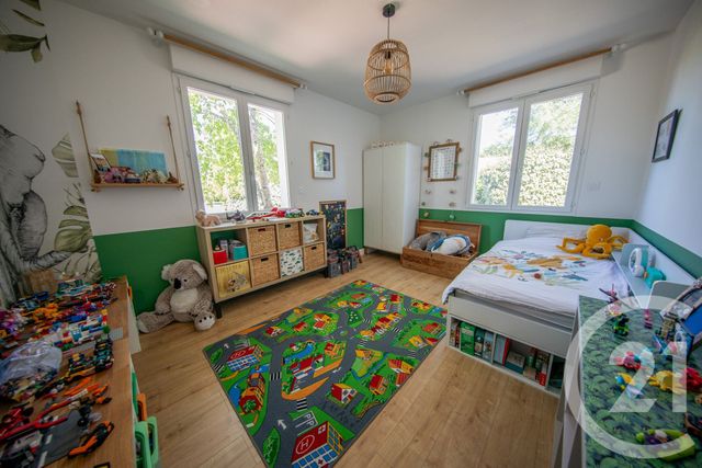 Maison &agrave; vendre - 7 pi&egrave;ces - 146,16 m2 - St Medard En Jalles - 33 - AQUITAINE