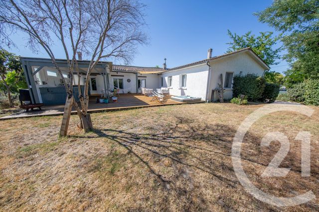 Maison &agrave; vendre - 7 pi&egrave;ces - 146,16 m2 - St Medard En Jalles - 33 - AQUITAINE
