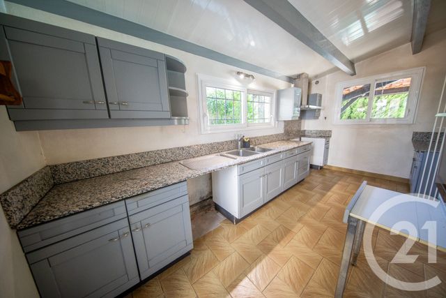 Maison &agrave; vendre - 8 pi&egrave;ces - 200 m2 - St Medard En Jalles - 33 - AQUITAINE