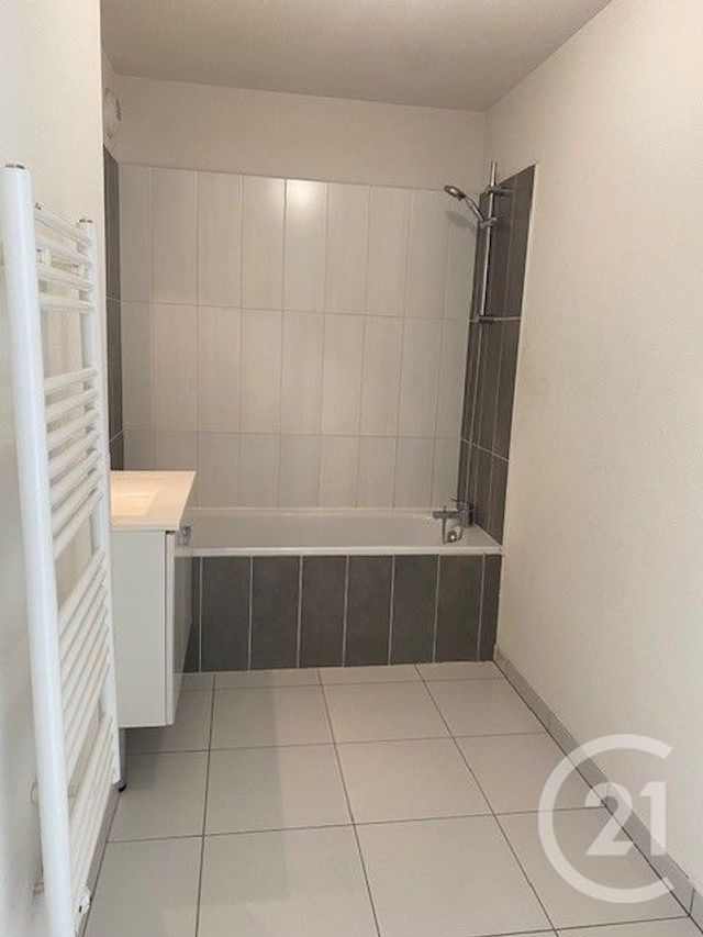 Appartement F3 &agrave; vendre - 3 pi&egrave;ces - 56,30 m2 - Parempuyre - 33 - AQUITAINE