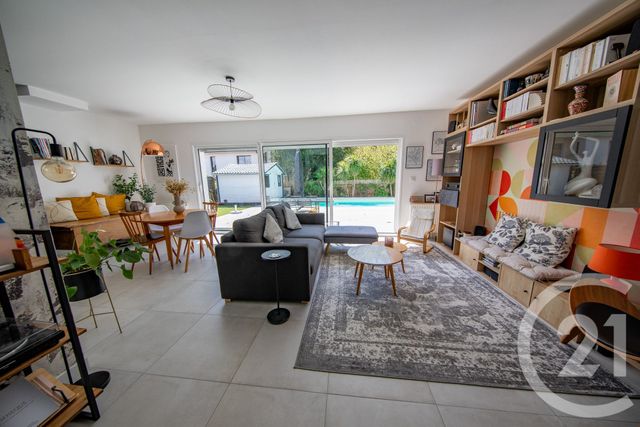 Maison &agrave; vendre - 5 pi&egrave;ces - 108,61 m2 - St Medard En Jalles - 33 - AQUITAINE