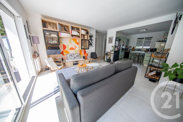 Maison &agrave; vendre - 5 pi&egrave;ces - 108,61 m2 - St Medard En Jalles - 33 - AQUITAINE