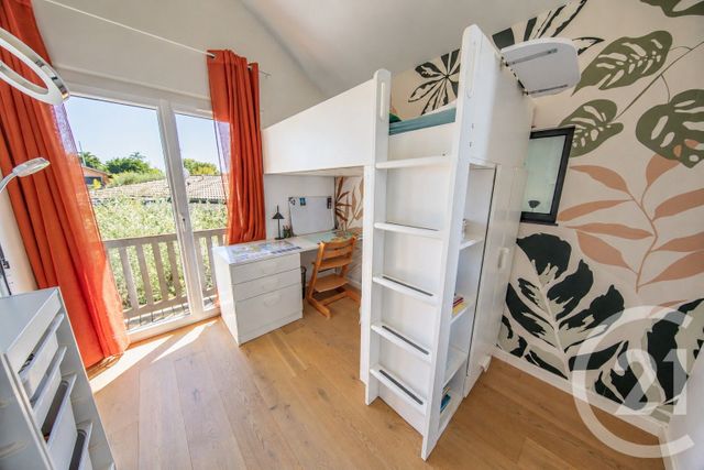 Maison &agrave; vendre - 6 pi&egrave;ces - 113,06 m2 - Le Haillan - 33 - AQUITAINE