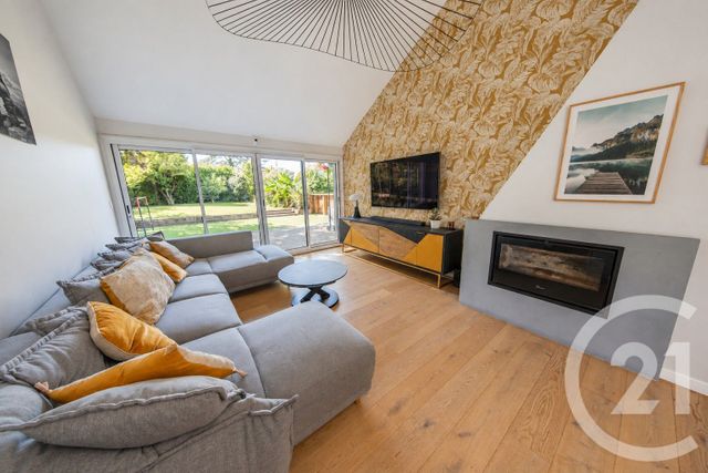 Maison &agrave; vendre - 6 pi&egrave;ces - 113,06 m2 - Le Haillan - 33 - AQUITAINE