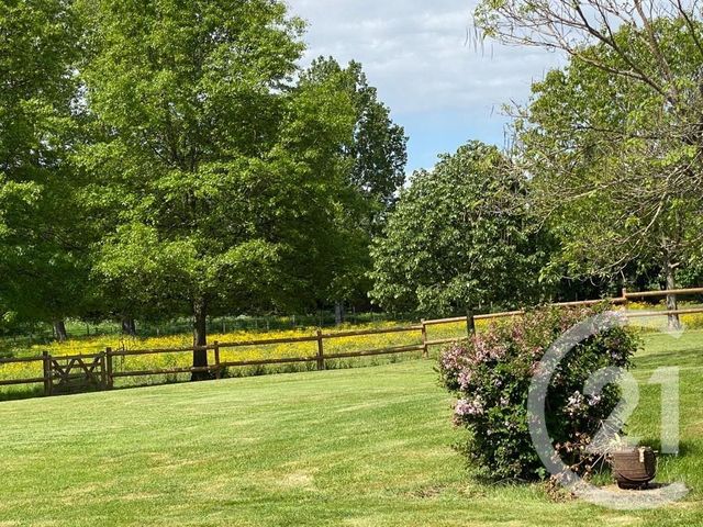 Maison à vendre - 7 pièces - 235 m2 - Moutiers Sur Le Lay - 85 - PAYS-DE-LOIRE