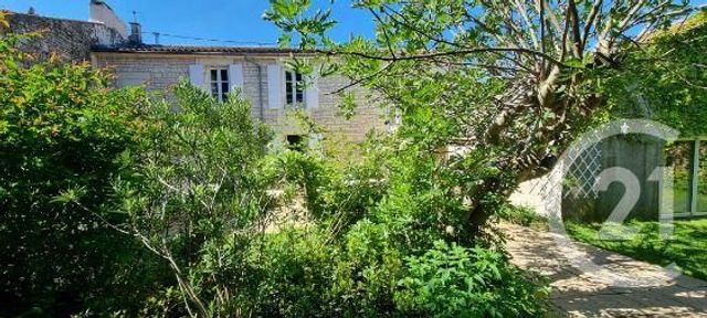 Maison à vendre - 7 pièces - 160 m2 - Lucon - 85 - PAYS-DE-LOIRE