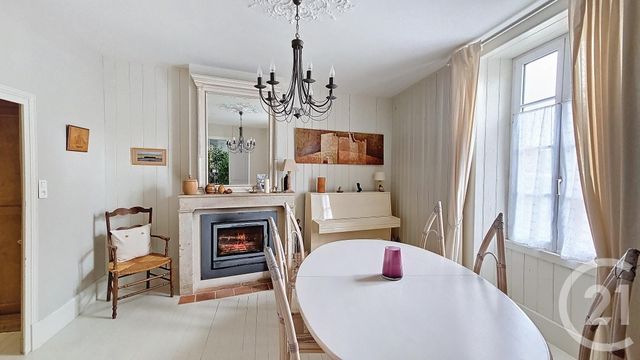 Maison à vendre - 7 pièces - 160 m2 - Lucon - 85 - PAYS-DE-LOIRE