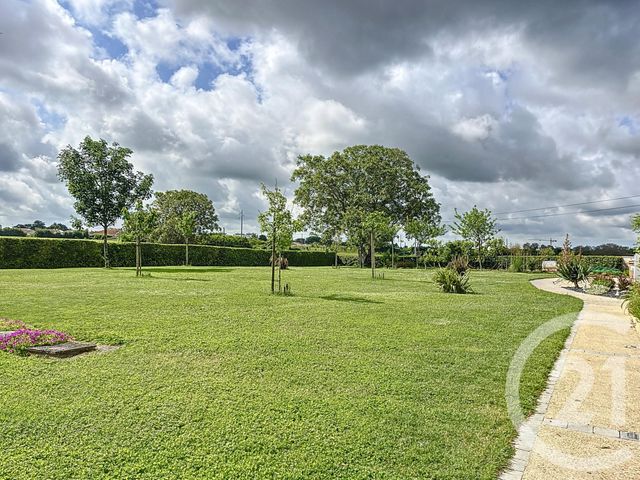 Maison à vendre - 10 pièces - 259,34 m2 - Lucon - 85 - PAYS-DE-LOIRE