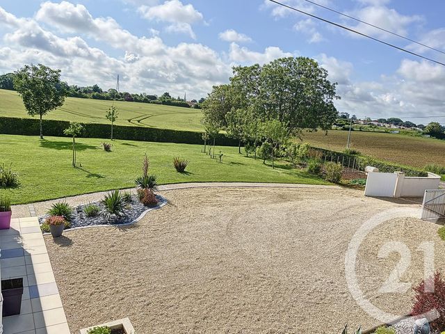 Maison à vendre - 10 pièces - 259,34 m2 - Lucon - 85 - PAYS-DE-LOIRE