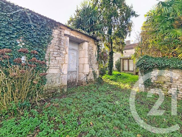 Maison &agrave; vendre - 9 pi&egrave;ces - 230 m2 - Nalliers - 85 - PAYS-DE-LOIRE