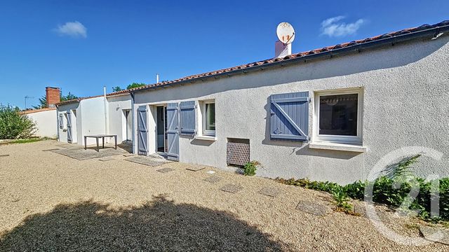 Maison à vendre - 6 pièces - 150,60 m2 - La Bretonniere La Claye - 85 - PAYS-DE-LOIRE