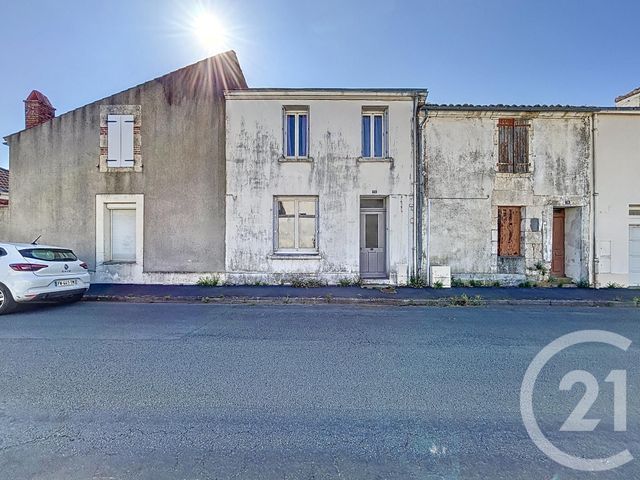 Maison à vendre - 5 pièces - 104,44 m2 - Lucon - 85 - PAYS-DE-LOIRE