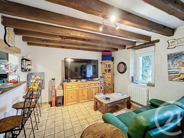 Appartement T3 à vendre - 3 pièces - 61,76 m2 - Lucon - 85 - PAYS-DE-LOIRE