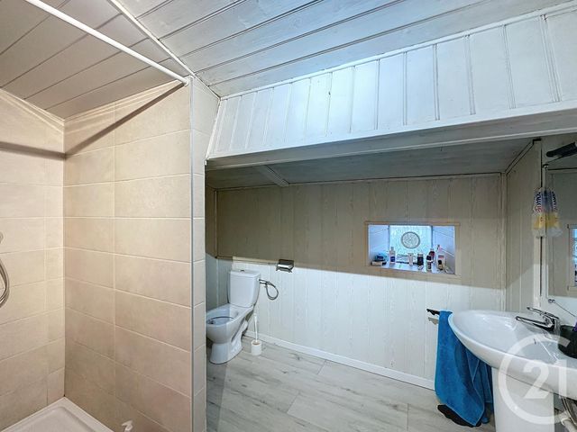 Appartement T3 à vendre - 3 pièces - 61,76 m2 - Lucon - 85 - PAYS-DE-LOIRE