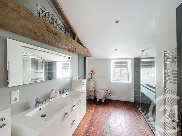 Maison &agrave; vendre - 5 pi&egrave;ces - 216,60 m2 - Les Magnils Reigniers - 85 - PAYS-DE-LOIRE