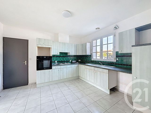 Maison à louer - 5 pièces - 97 m2 - Lucon - 85 - PAYS-DE-LOIRE