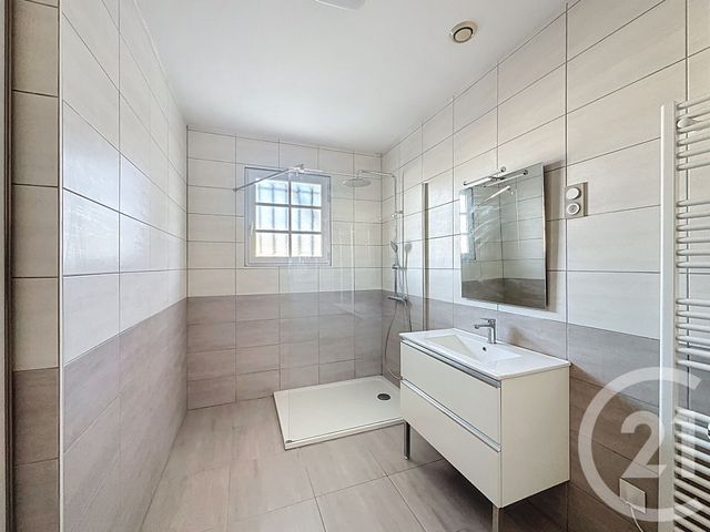 Maison à louer - 5 pièces - 97 m2 - Lucon - 85 - PAYS-DE-LOIRE