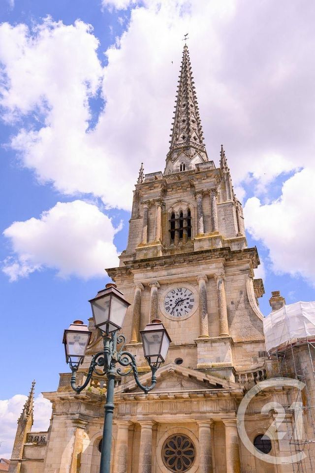 Appartement T1 &agrave; louer - 1 pi&egrave;ce - 21,76 m2 - Lucon - 85 - PAYS-DE-LOIRE