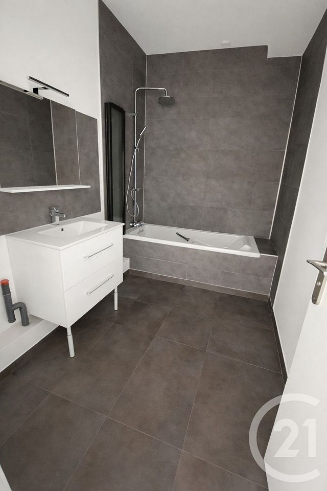 Immeuble &agrave; vendre - 210 m2 - Lucon - 85 - PAYS-DE-LOIRE