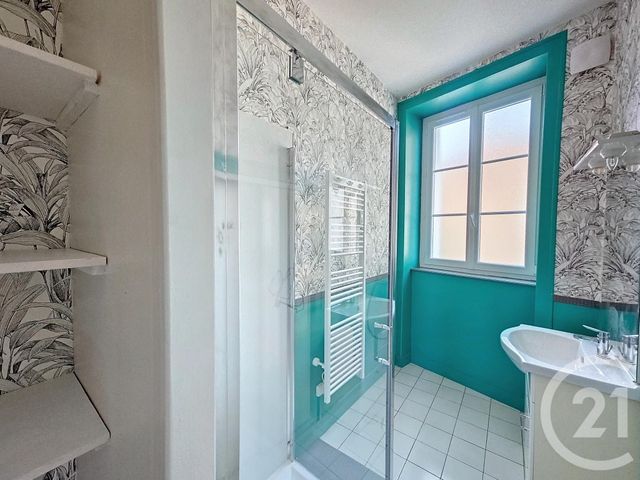 Appartement T3 &agrave; louer - 3 pi&egrave;ces - 71,70 m2 - Lucon - 85 - PAYS-DE-LOIRE