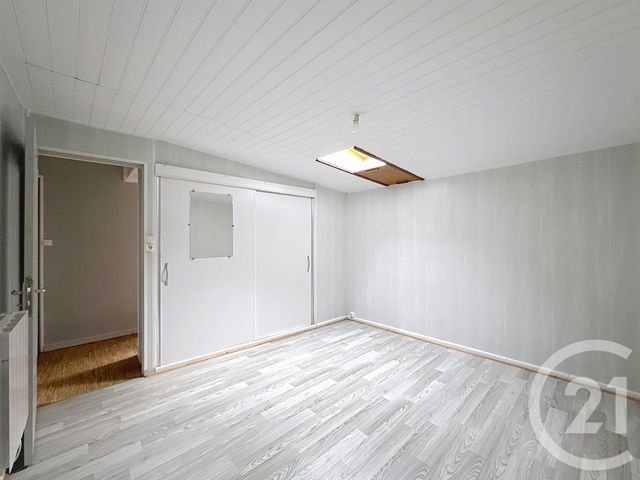 Appartement T2 &agrave; louer - 2 pi&egrave;ces - 33 m2 - Lucon - 85 - PAYS-DE-LOIRE